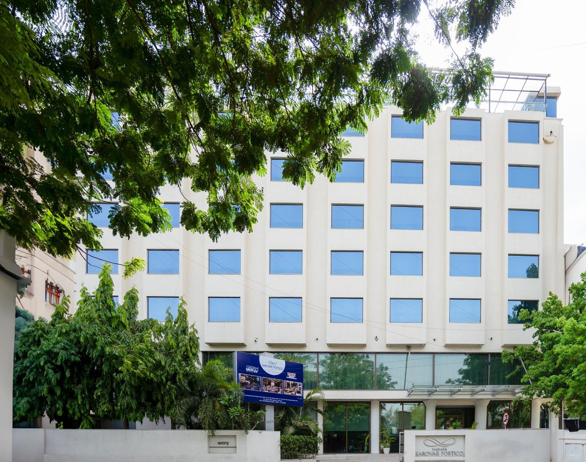 Marasa Sarovar Portico -Rajkot Eksteriør bilde